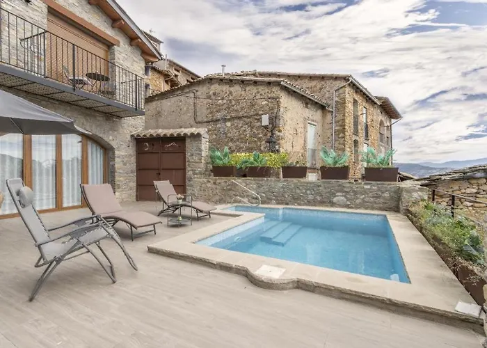 Cova Cuberes Hébergement de vacances Erinya